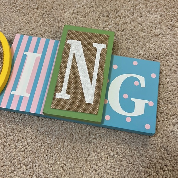 🌸 Spring Decor 🌸 - Picture 3 of 8